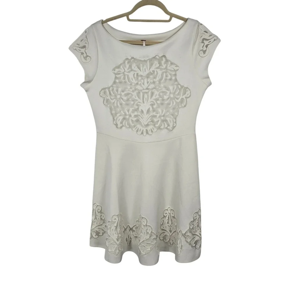 Free People White Lace Applique Fit‎ Flare Mini Dress Womens Medium Boho Chic